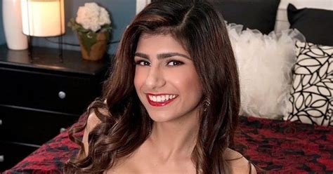 mia khalifa huge tits|Mia Khalifa big tits Search